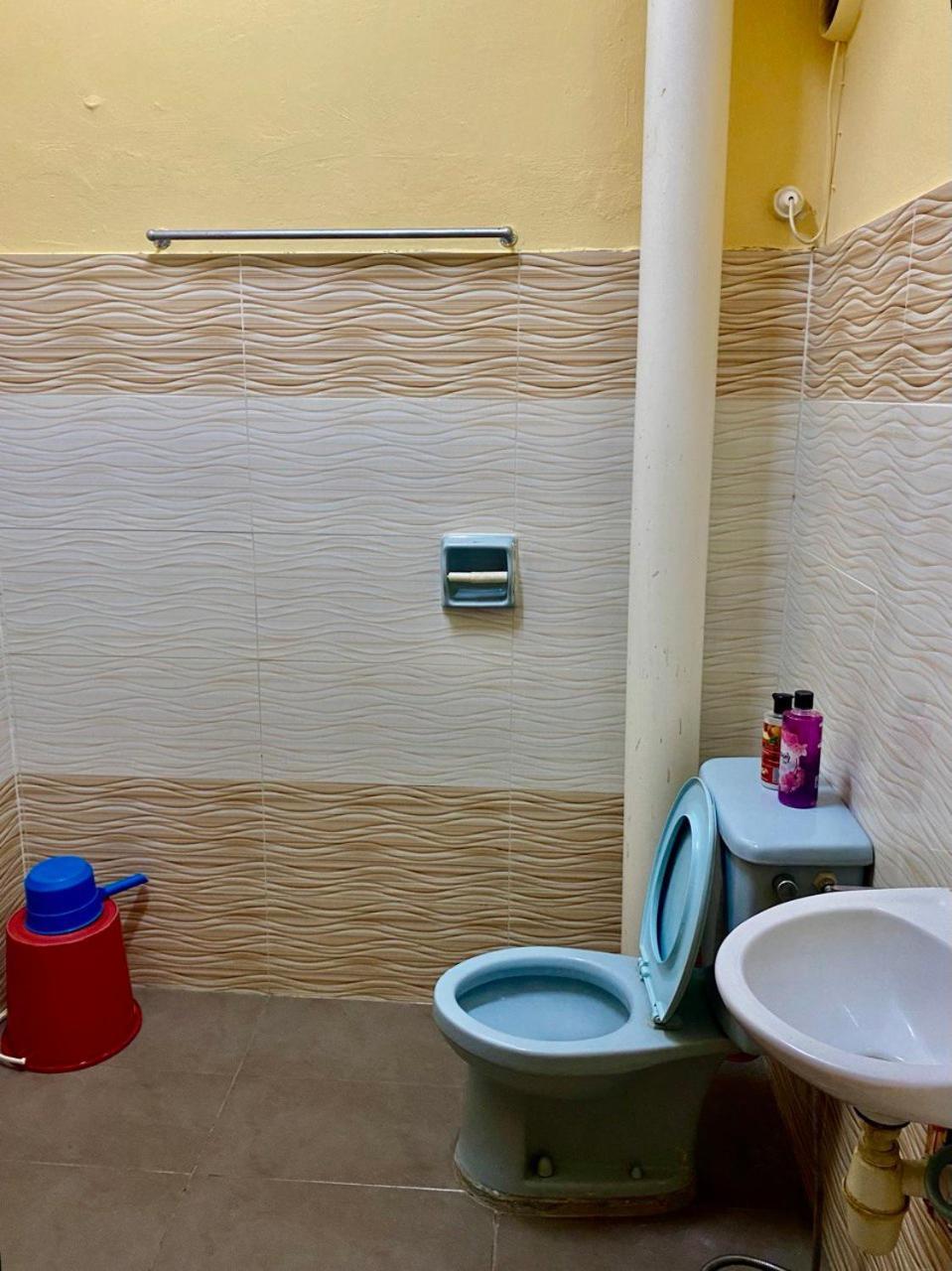 Purnama Homestay At Oceanview Resort Porto Dickson Exterior foto